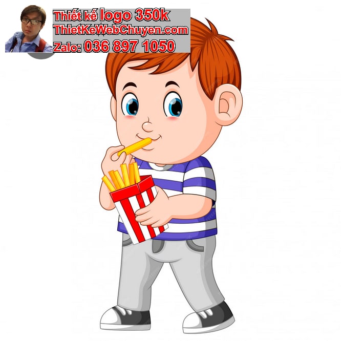 Bé trai chibi ăn khoai tây chiên