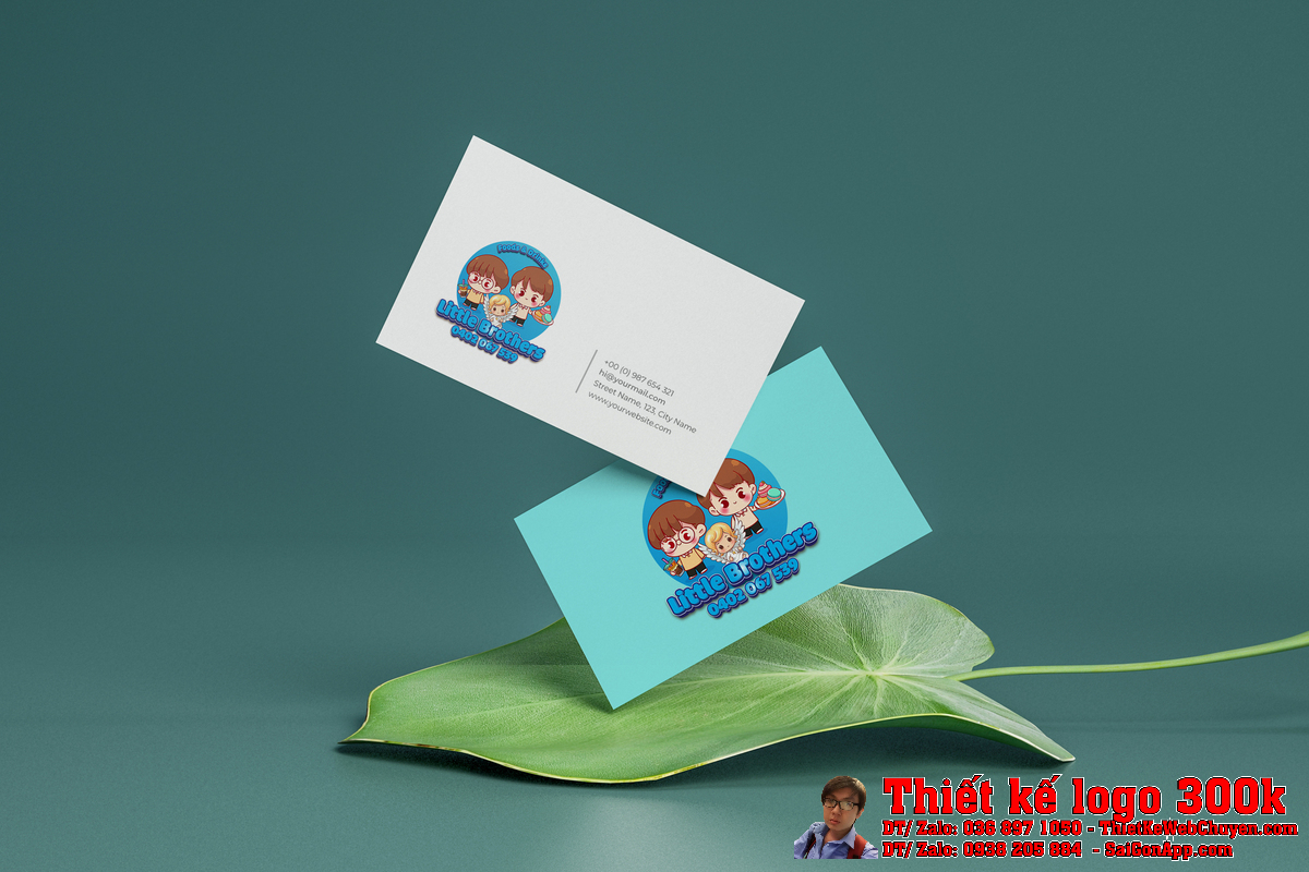 Logo Little trên nền trắng