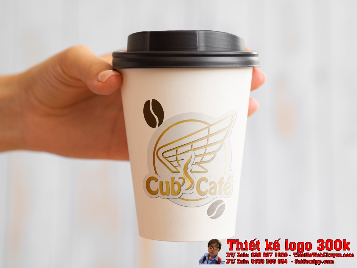 Logo Cub Cafe ứng dụng trên mockup bảng hiệu