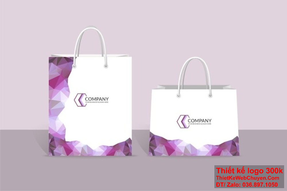 Việc lựa chọn hình ảnh và khẩu hiệu hấp dẫn trong thiết kế túi giấy đựng trái cây có thể tạo ra ảnh hưởng lớn đến quyết định mua của khách hàng. Thiết kế túi giấy đựng trái cây cần cân nhắc đến các yếu tố văn hóa tại từng thị trường mục tiêu.