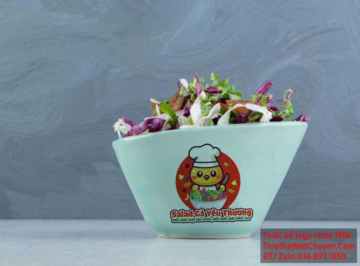 Vẽ chibi chú gà đầu bếp đang làm salad hoa quả thơm ngon để thiết kế logo Vẽ chibi chú gà đầu bếp đang làm salad hoa qua thơm ngon để thiết kế logo mẫu 3