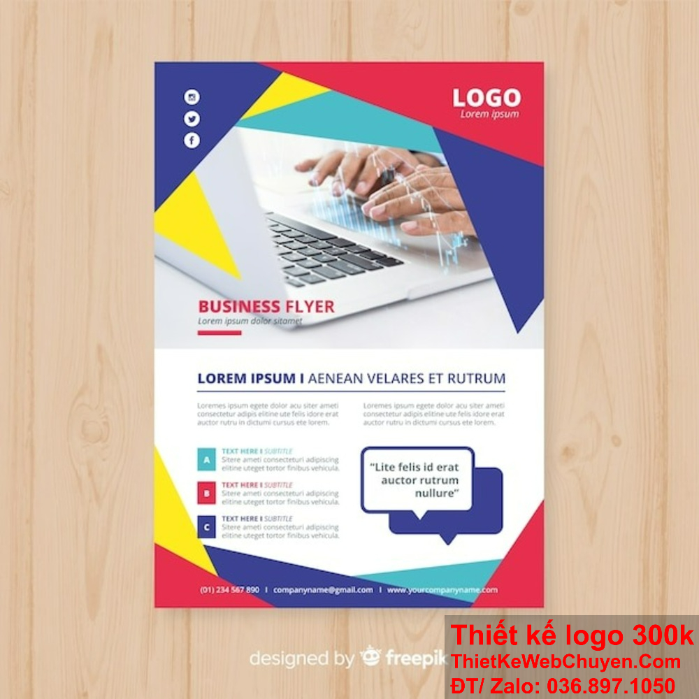 "Thiết kế brochure dịch vụ lập trình và phát triển web giúp bạn thu hút khách hàng tiềm năng." Chúng tôi chuyên cung cấp dịch vụ thiết kế brochure dịch vụ lập trình và phát triển web chuyên nghiệp."